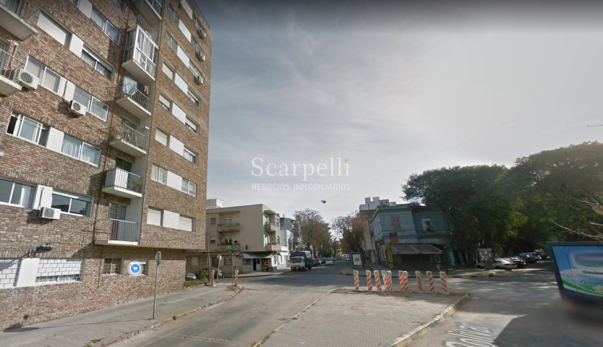 Apartamento ID.27783 - Apartamento en Baldomir esq. Obligado 3 dormitorios Prox. Facultad de Arquitectura en 1er. Piso con Ascensor