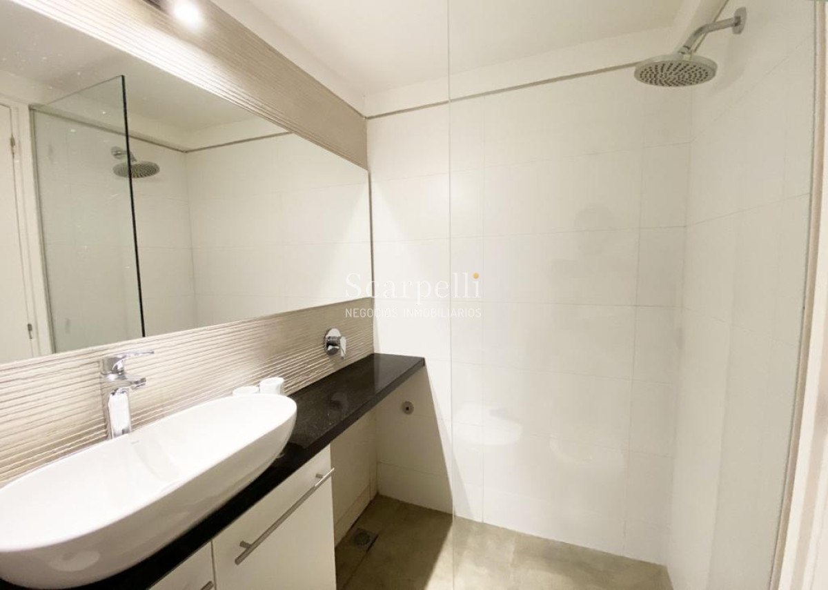 Apartamento ID.28103 - Apartamento en Aidy Grill  Prox. Plaza México y Parada 6 Brava: Mejor que a estrenar !   2 dorm + 2 b + Terraza + Cochera.-