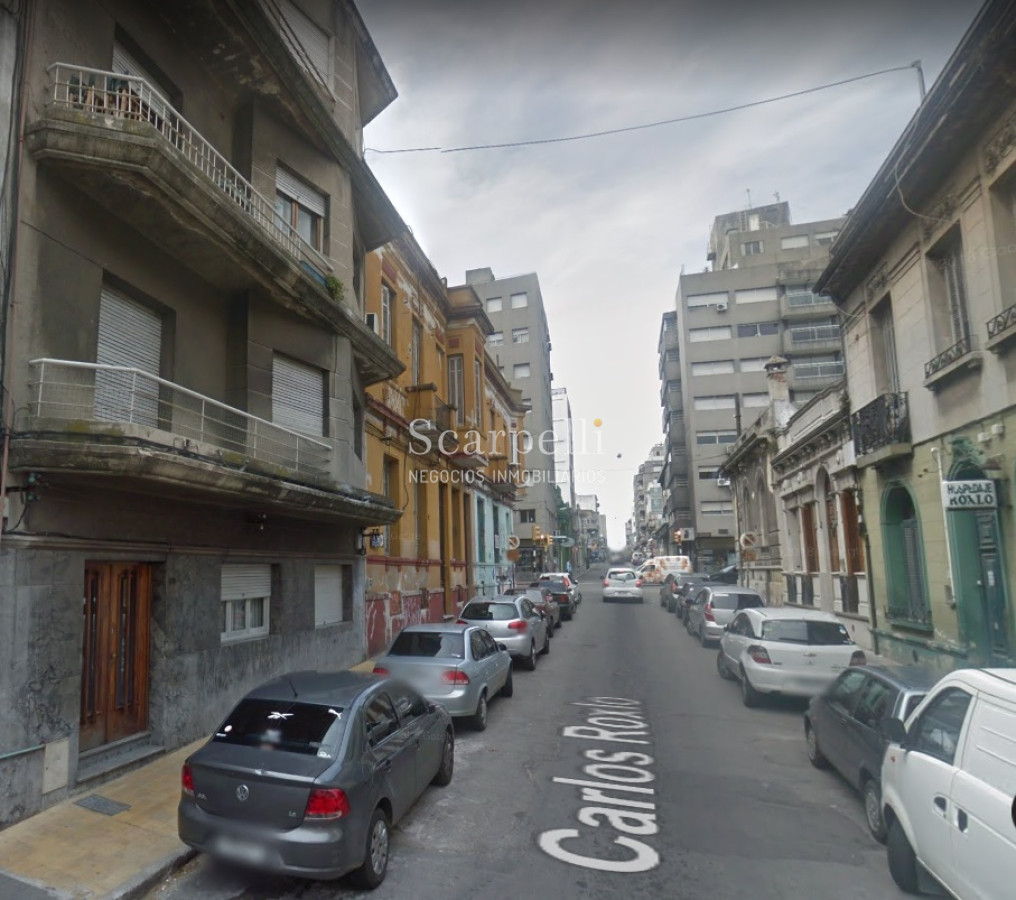 Apartamento ID.28868 - Apto Ideal para Rentar: Planta Baja al frente totalmente reciclado a nuevo de 2 dormitorios con patio.-