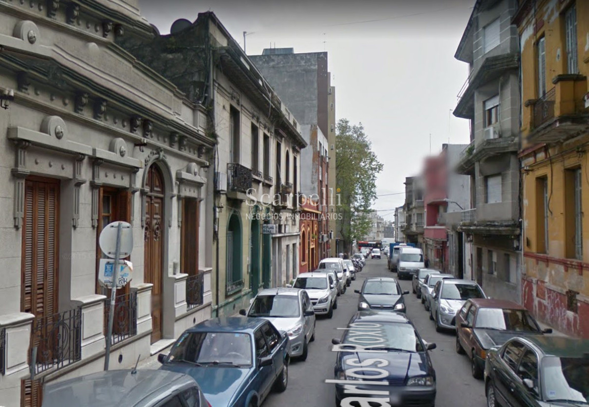 Apartamento ID.28868 - Apto Ideal para Rentar: Planta Baja al frente totalmente reciclado a nuevo de 2 dormitorios con patio.-