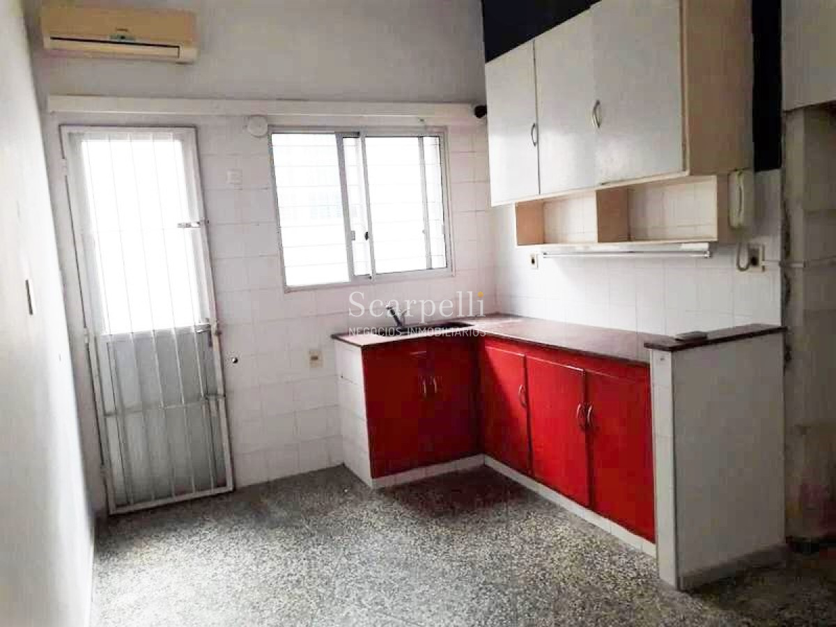 Apartamento ID.29110 - Apartamento en Planta Baja prolijo 2 dormitorios prox. Av. Brasil, Blvar. España & Facultad de Arquitectura.-