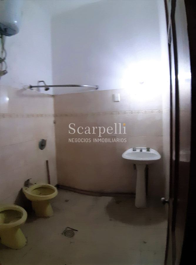 Apartamento ID.29206 - Aguada: Venta Antiguo Hotel sobre calle Agraciada próximo a Palacio Legislativo & Aguada Park