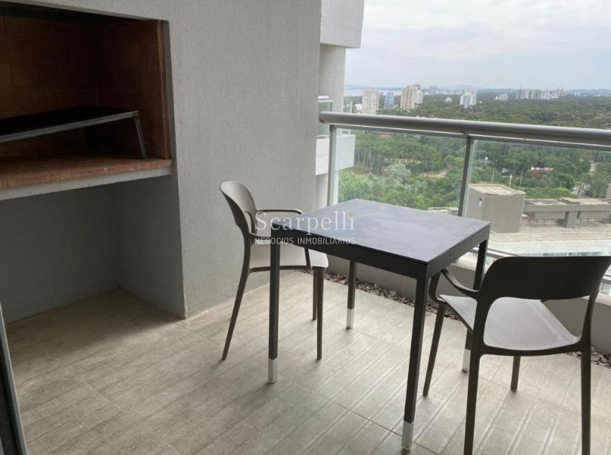 Apartamento ID.29913 - Parada 10 Brava Piso alto con gran vista al mar