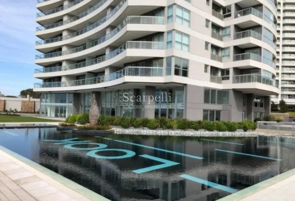 Apartamento ID.29913 - Parada 10 Brava Piso alto con gran vista al mar
