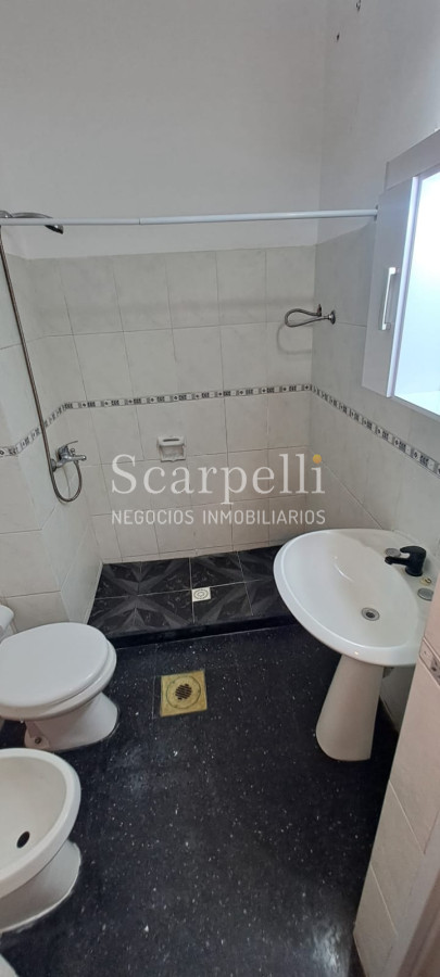 Apartamento ID.50404 - ALQUILER MALVIN PH DE ALTOS 3 DORM COCHERA TERRAZAS AIRE ACONDICIONADO 