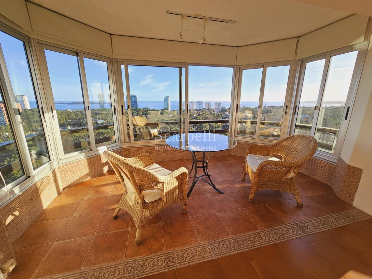 Apartamento ID.50403 - Venta Apartamento Punta del Este Piso Alto Estupenda Vista y Amenities