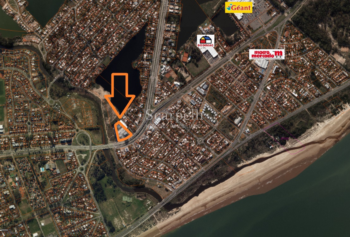 Apartamento ID.30812 - Estrene Diciembre 2023  Piso Alto con Estupenda  Vista sobre Av. de las Américas con Cochera incluída.-