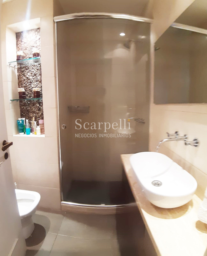 Apartamento ID.30931 - VENTA APARTAMENTO PENTHOUSE POCITOS 3 DORMITORIOS GRANDES TERRAZAS GARAGE DOBLE
