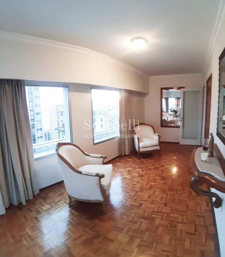 Apartamento ID.30931 - VENTA APARTAMENTO PENTHOUSE POCITOS 3 DORMITORIOS GRANDES TERRAZAS GARAGE DOBLE