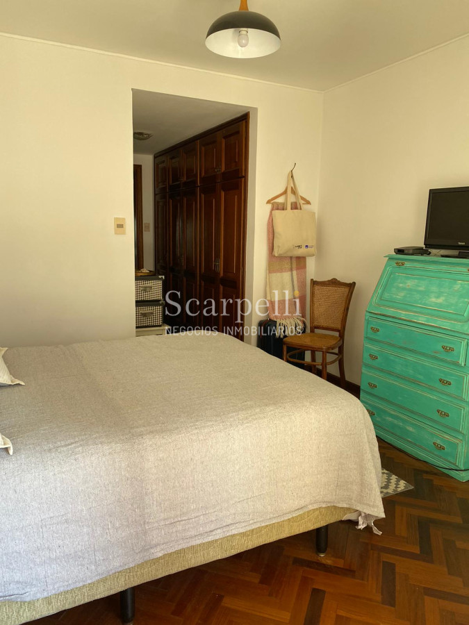 Apartamento ID.31742 - Venta Apartamento Malvin 2 dormitorios 2 baños Cochera Rambla Próximo