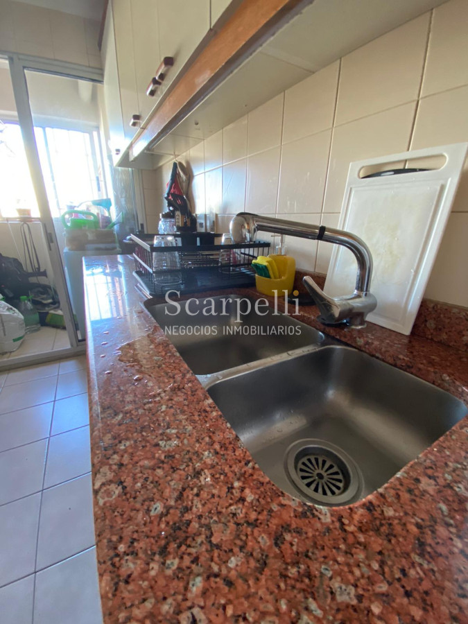 Apartamento ID.31742 - Venta Apartamento Malvin 2 dormitorios 2 baños Cochera Rambla Próximo