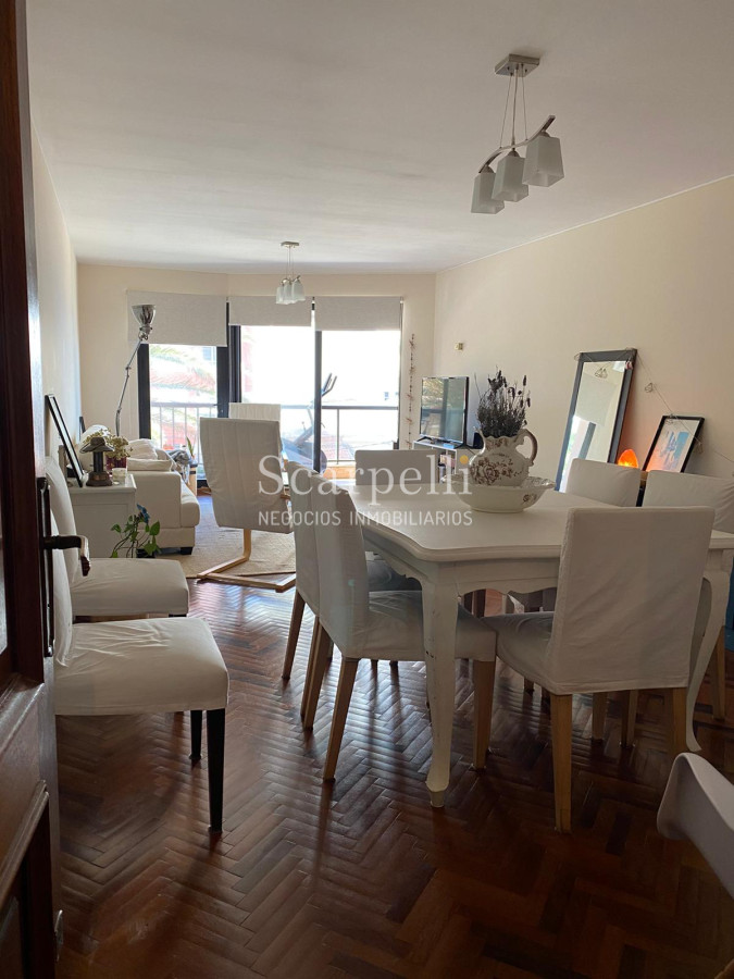 Apartamento ID.31742 - Venta Apartamento Malvin 2 dormitorios 2 baños Cochera Rambla Próximo