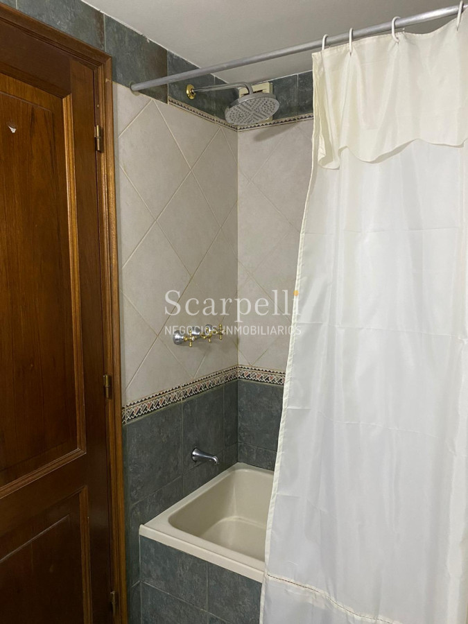 Apartamento ID.31742 - Venta Apartamento Malvin 2 dormitorios 2 baños Cochera Rambla Próximo