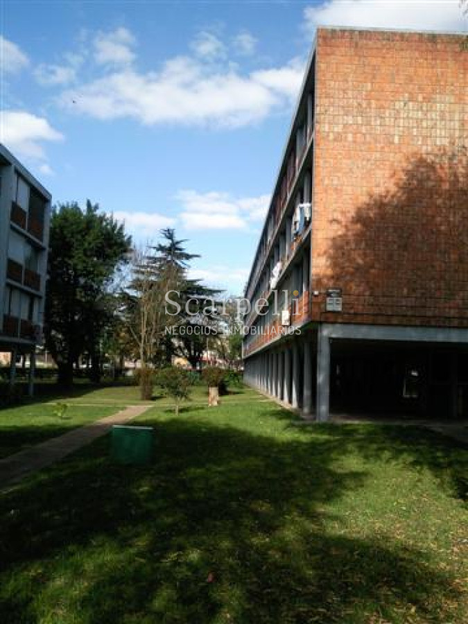 Apartamento ID.32536 - APARTAMENTO EN COMPLEJO CERRADO MUY PRÓXIMO A ANTEL ARENA Y SHOPPING NUEVO CENTRO.-