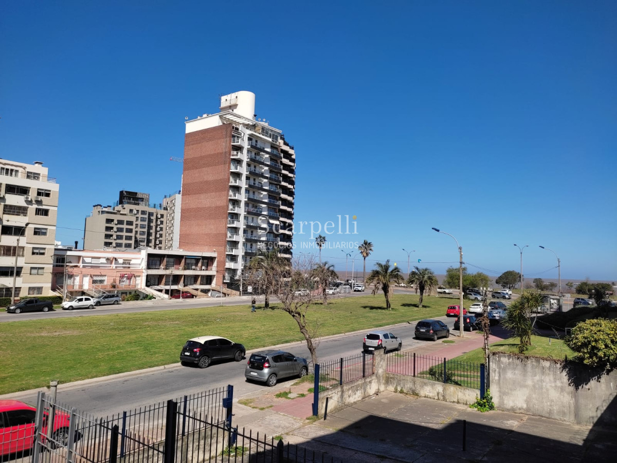 Apartamento ID.33177 - VENTA APARTAMENTO MALVIN  3 DORMITORIOS 2 BAÑOS GARAGE A MTS. RAMBLA