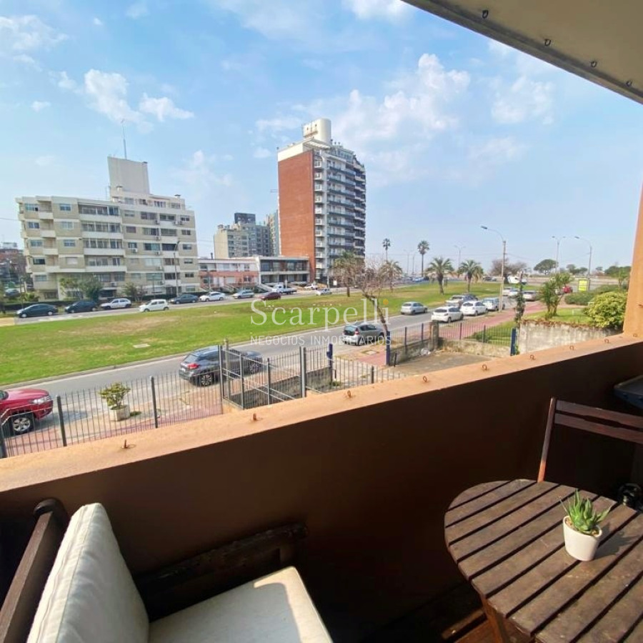 Apartamento ID.33177 - VENTA APARTAMENTO MALVIN  3 DORMITORIOS 2 BAÑOS GARAGE A MTS. RAMBLA