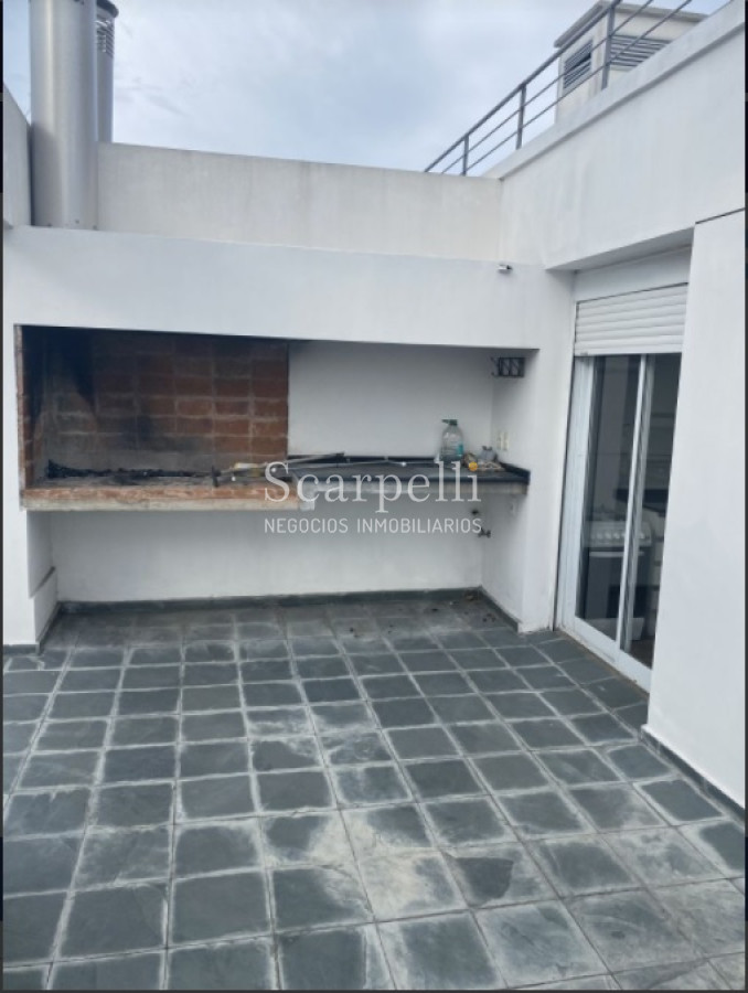 Apartamento ID.33499 - CORDON. PENTHOUSE como a Estrenar con Garage Próximo Instituto Iava y Facultad de Derecho