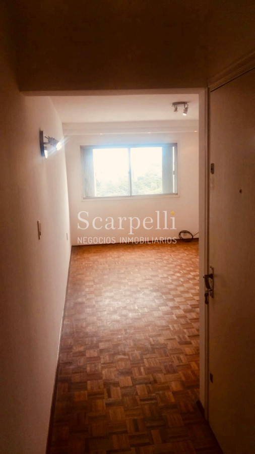Apartamento ID.33895 - Venta Apartamento Julio César y Av. Rivera prox. Shopping Montevideo con Garage todo al frente