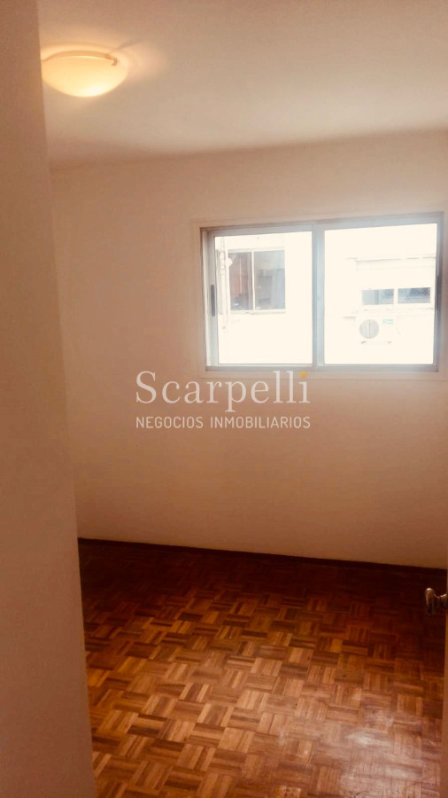 Apartamento ID.33895 - Venta Apartamento Julio César y Av. Rivera prox. Shopping Montevideo con Garage todo al frente