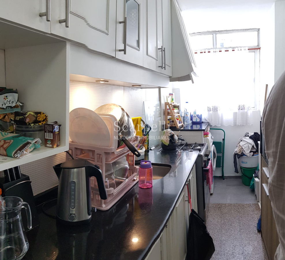 Apartamento ID.33895 - Venta Apartamento Julio César y Av. Rivera prox. Shopping Montevideo con Garage todo al frente