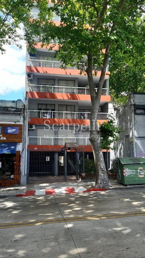 Apartamento ID.34861 - VENTA APARTAMENTO POCITOS/ PARQUE BATLLE CONTRAFRENTE CON VISTA DESPEJADA AL SUR 2 DORMITORIOS AVENIDA RIVERA Y DIEGO LAMAS