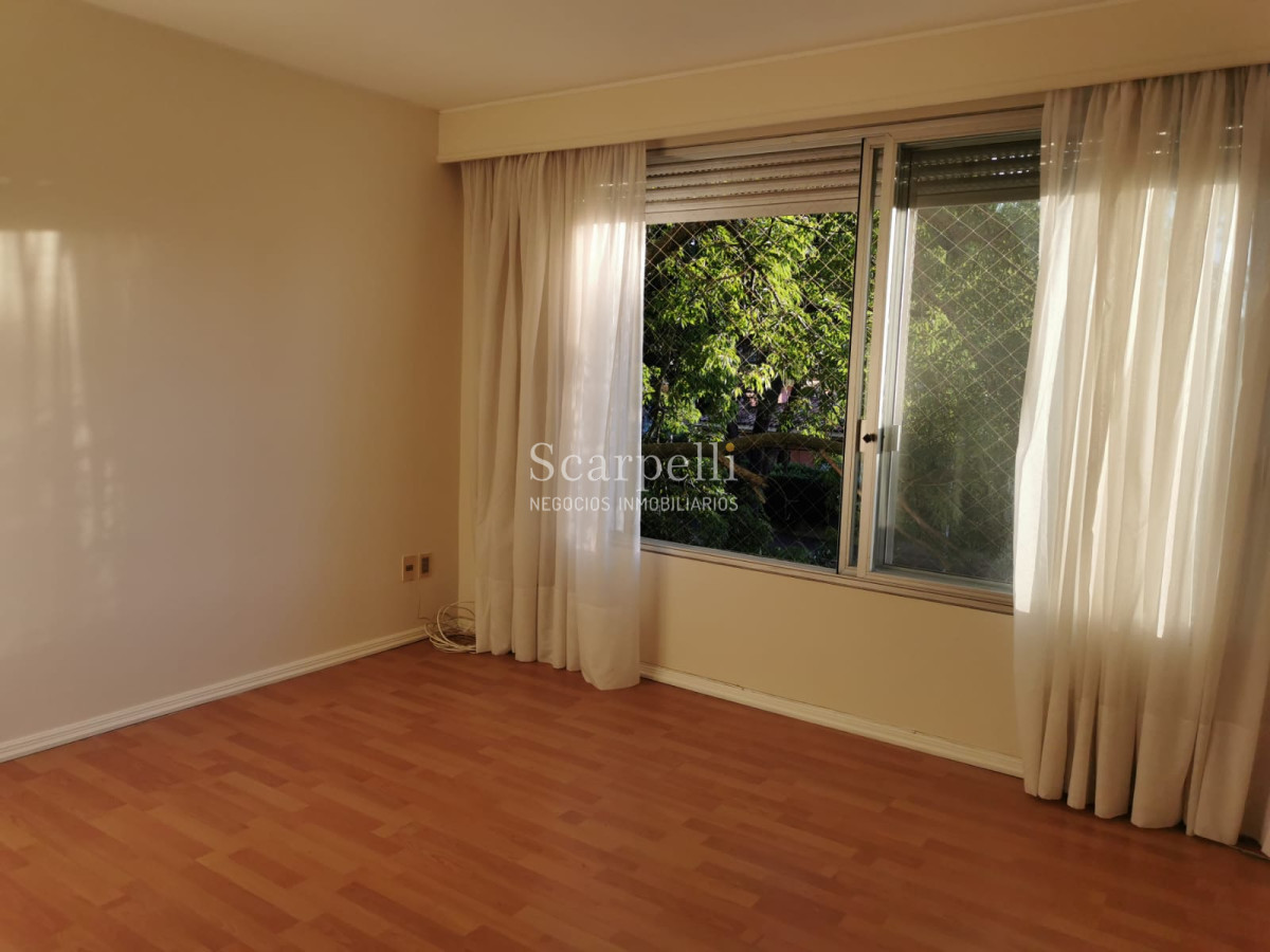 Apartamento ID.35102 - CARRASCO ALQUILER APARTAMENTO CATEGORIA PROXIMO AROCENA Y LAWN TENNIS