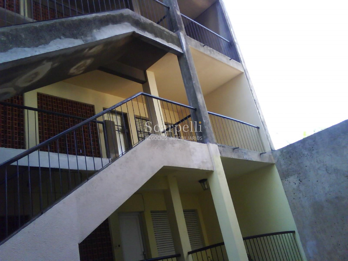 Apartamento ID.35293 - Venta apartamento en Buceo proximo Av. Rivera: Anzani Contrafrente muy luminoso