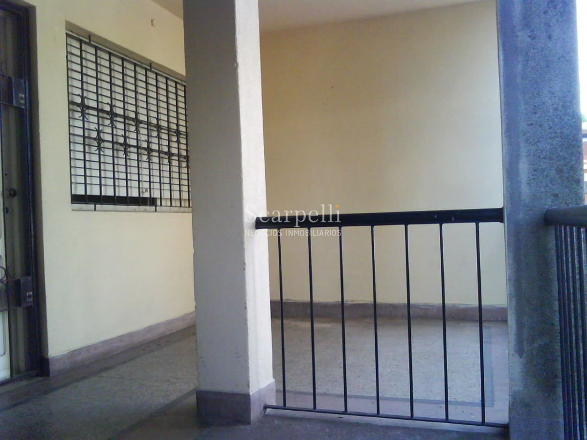 Apartamento ID.35293 - Venta apartamento en Buceo proximo Av. Rivera: Anzani Contrafrente muy luminoso