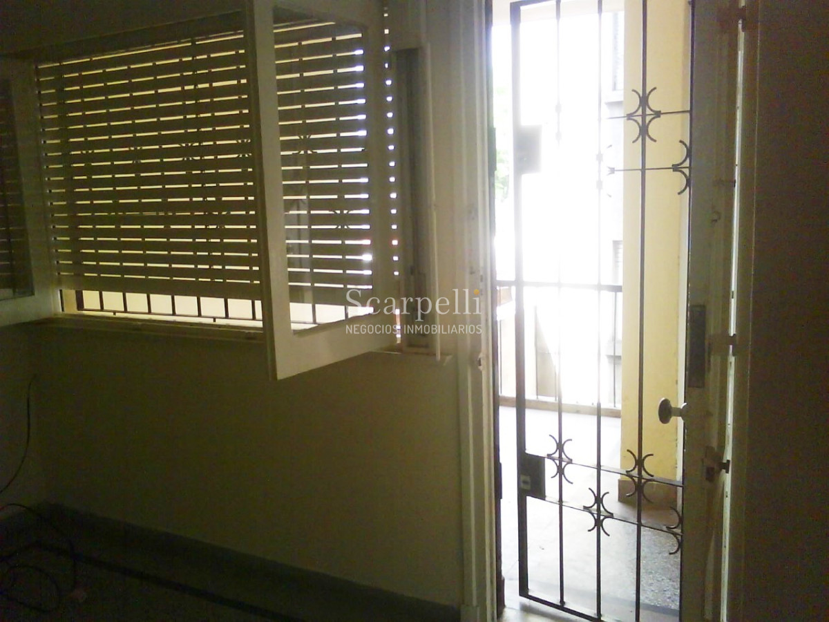 Apartamento ID.35293 - Venta apartamento en Buceo proximo Av. Rivera: Anzani Contrafrente muy luminoso