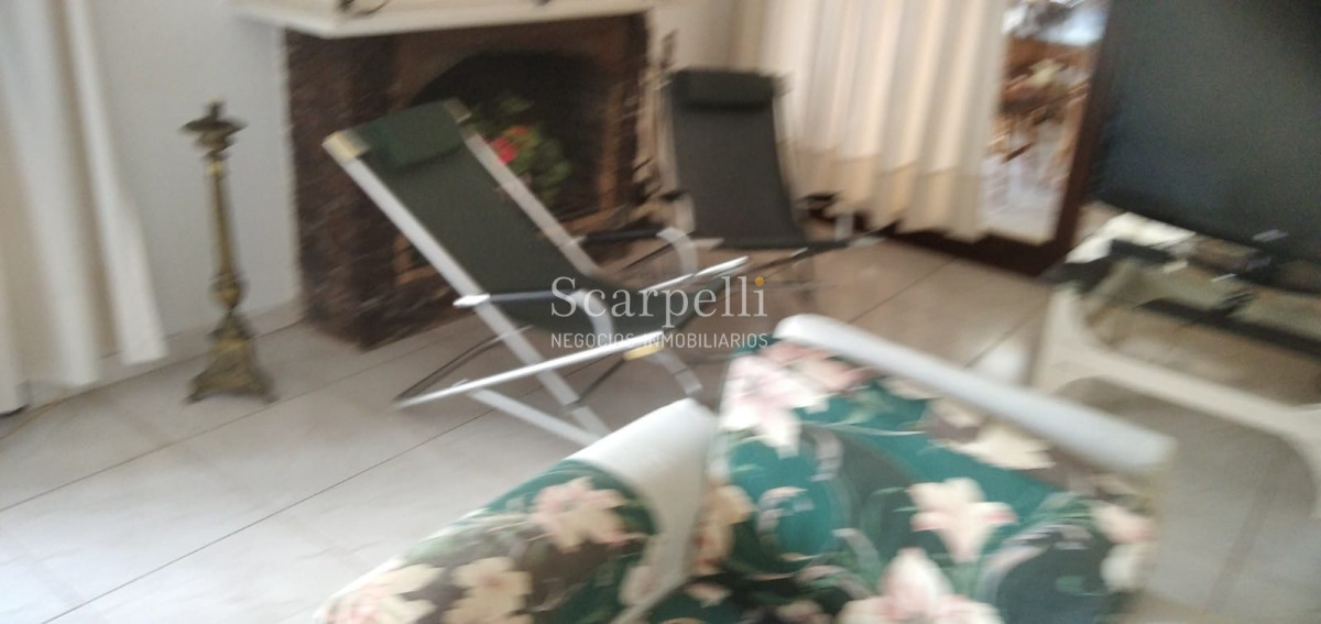 Apartamento ID.35888 - ALQUILER ANUAL APARTAMENTO PUNTA DEL ESTE PROXIMO PENÍNSULA 3 DORMITORIOS SERVICIO COMPLETO GRAN TERRAZA & BARBACOA + COCHERA.-