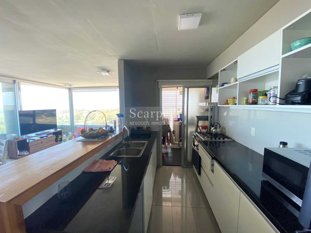 Apartamento ID.35955 - VENTA APARTAMENTO CARRASCO ESTE AV. DE LAS  AMÉRICAS ESTRENA IMPRESIONANTE VISTA PISO ALTO