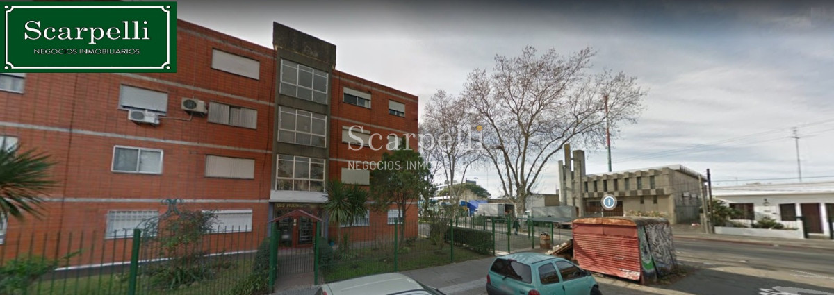 Apartamento ID.36358 - Sayago: Muy Próximo a Millán y Molinos de Raffo: 3er. Piso por escalera Impecable pronto para mudarse.-