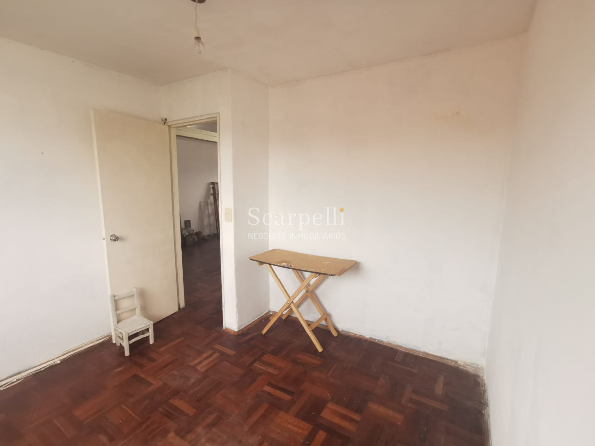 Apartamento ID.36358 - Sayago: Muy Próximo a Millán y Molinos de Raffo: 3er. Piso por escalera Impecable pronto para mudarse.-