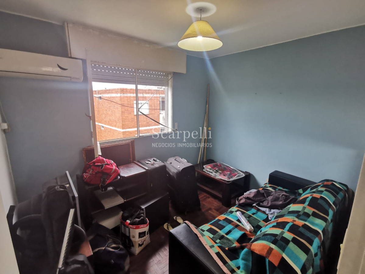 Apartamento ID.36358 - Sayago: Muy Próximo a Millán y Molinos de Raffo: 3er. Piso por escalera Impecable pronto para mudarse.-