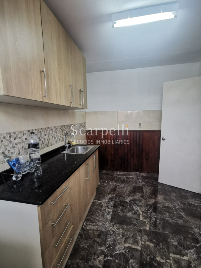 Apartamento ID.36358 - Sayago: Muy Próximo a Millán y Molinos de Raffo: 3er. Piso por escalera Impecable pronto para mudarse.-