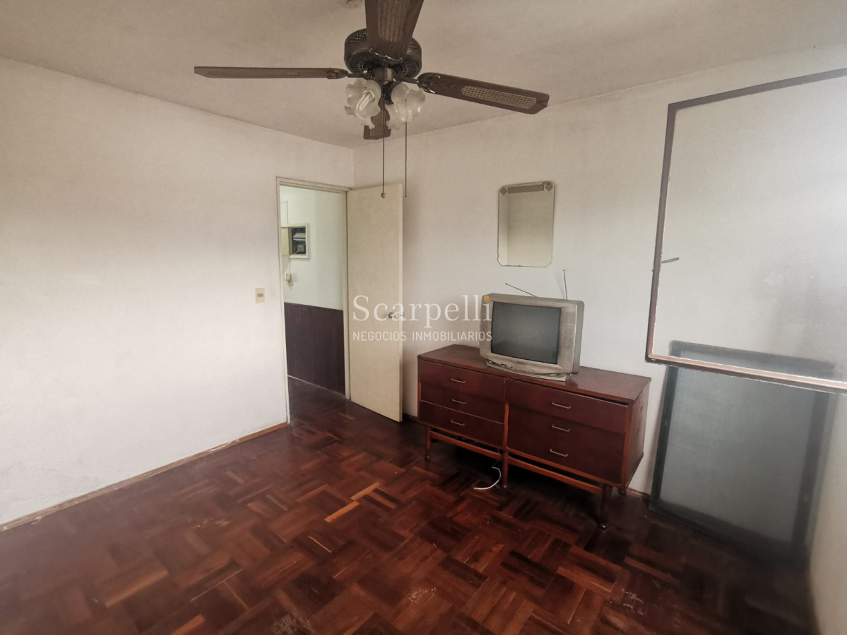 Apartamento ID.36358 - Sayago: Muy Próximo a Millán y Molinos de Raffo: 3er. Piso por escalera Impecable pronto para mudarse.-