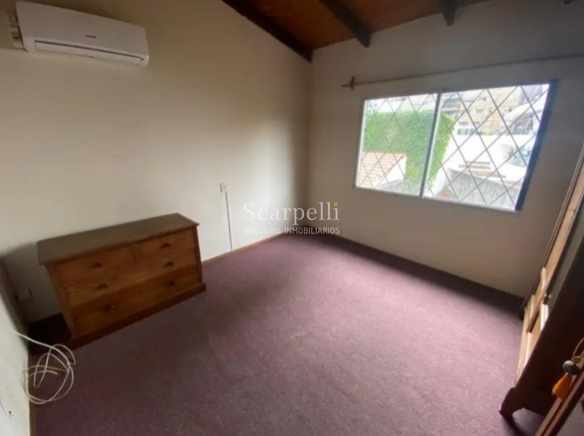 Apartamento ID.36520 - Alquiler Punta Carretas Propiedad Horizontal de Altos 4 dormitorios 2 baños  No garage