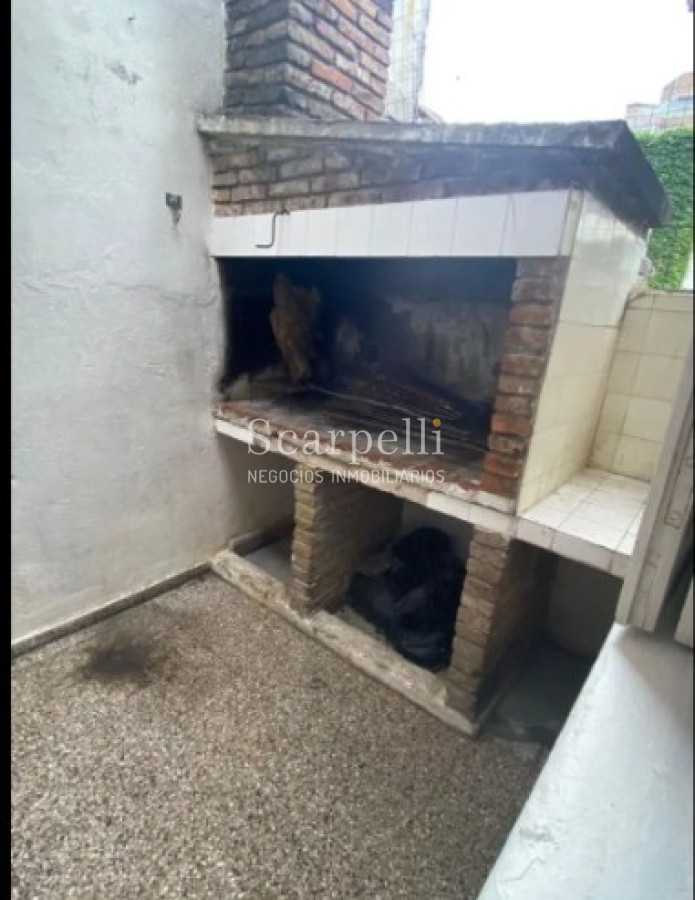 Apartamento ID.36520 - Alquiler Punta Carretas Propiedad Horizontal de Altos 4 dormitorios 2 baños  No garage