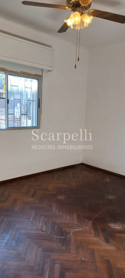 Apartamento ID.37138 - Cerrito: Alquiler & Venta Propiedad Horizontal de Bajos  3 dormitorios + lugar para coche en Jardín.-