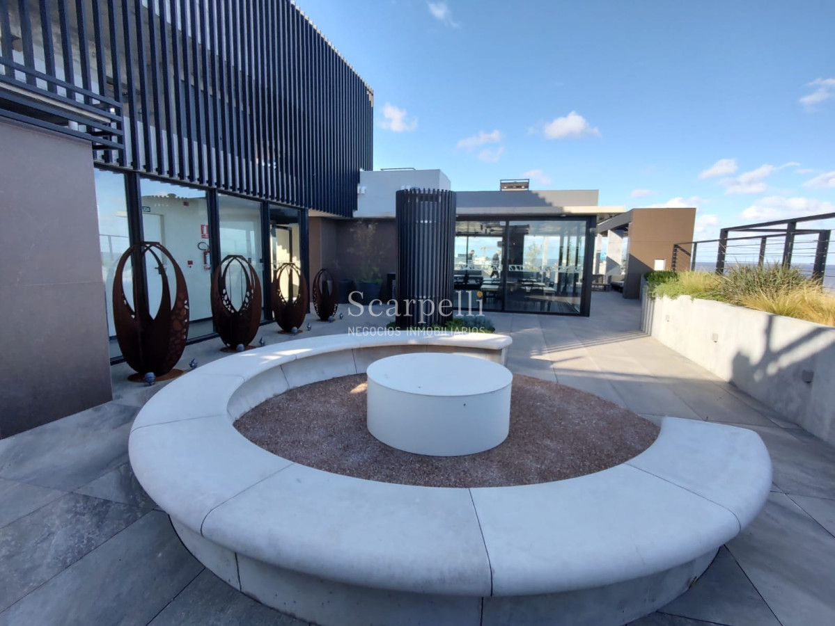 Apartamento ID.37910 - Torre Arenas: 1 dormitorios a Estrenar en Rambla de Malvín con todos los Amenities y Excelente Seguridad.-