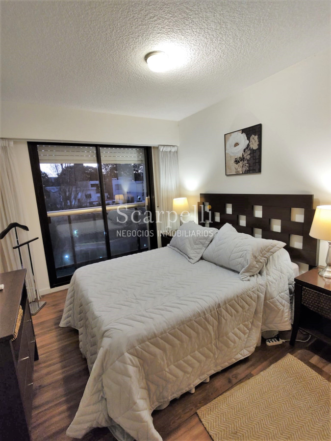 Apartamento ID.38422 - Alquiler Apartamento Torres del Puerto Piso Intermedio totalmente Equipado 2 dormitorios + Garage
