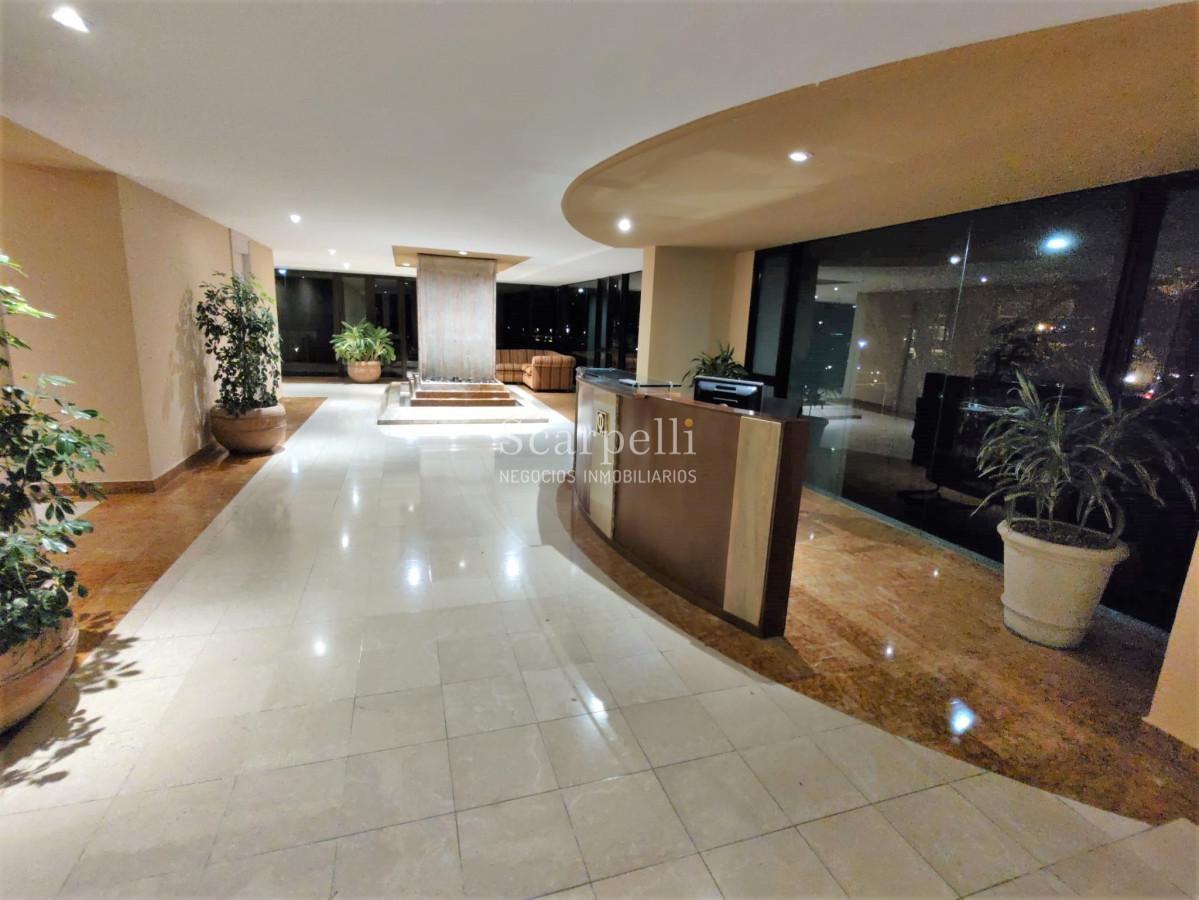 Apartamento ID.38422 - Alquiler Apartamento Torres del Puerto Piso Intermedio totalmente Equipado 2 dormitorios + Garage