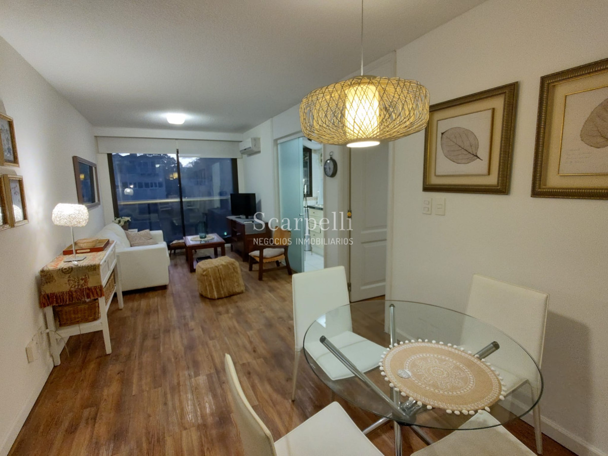 Apartamento ID.38422 - Alquiler Apartamento Torres del Puerto Piso Intermedio totalmente Equipado 2 dormitorios + Garage