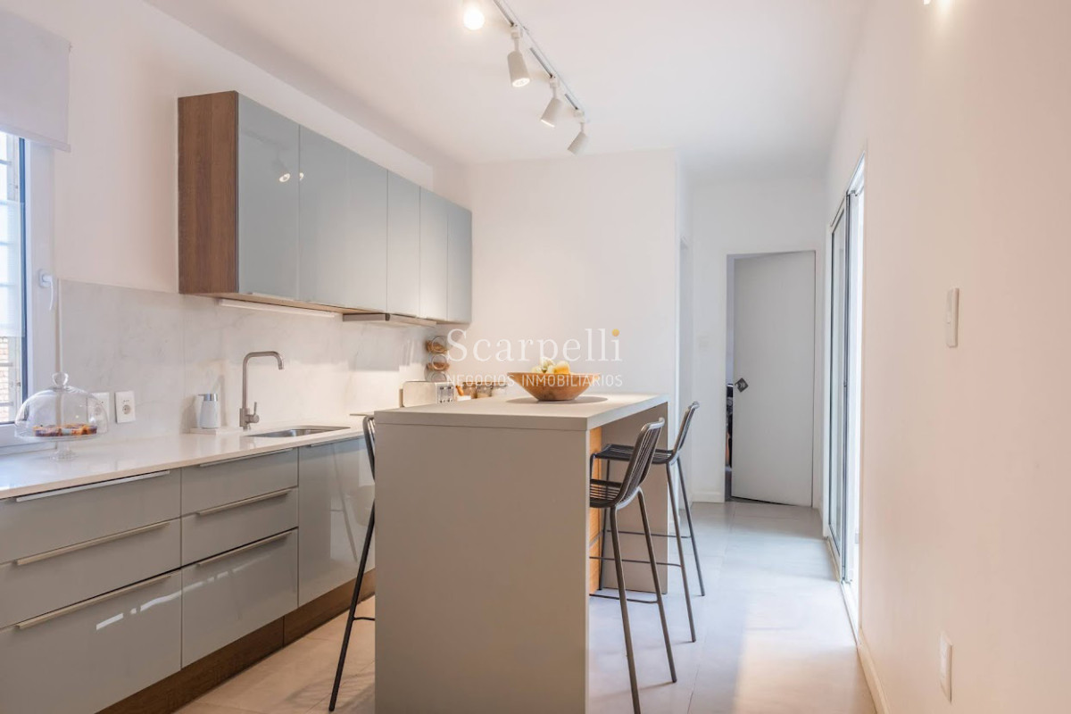 Apartamento ID.38587 - Venta Renta 11 cocheras + Inmaculado Apartamento a nuevo 3 dormitorios servicio
