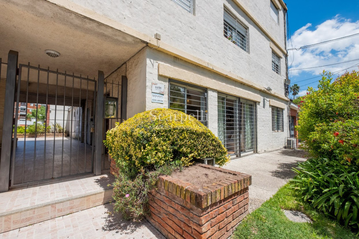Apartamento ID.38587 - Venta Renta 11 cocheras + Inmaculado Apartamento a nuevo 3 dormitorios servicio