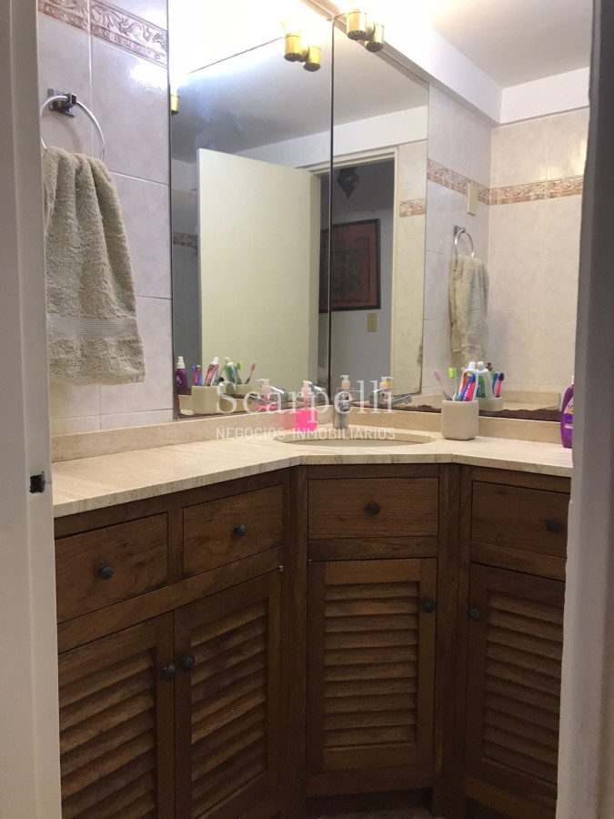 Apartamento ID.38847 - VENTA APARTAMENTO MALVIN 2 DORMITORIOS GARAGE FIJO PISO INTERMEDIO CON VISTA DESPEJADA