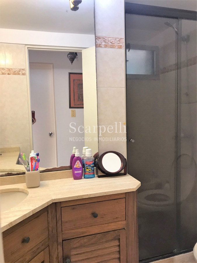 Apartamento ID.38847 - VENTA APARTAMENTO MALVIN 2 DORMITORIOS GARAGE FIJO PISO INTERMEDIO CON VISTA DESPEJADA