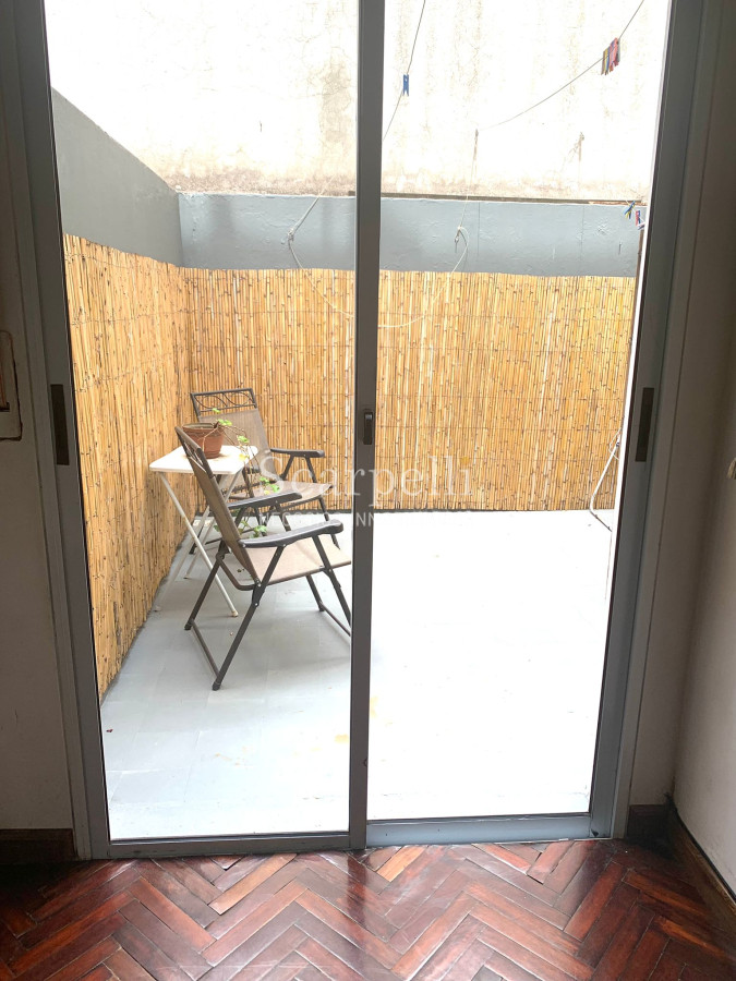 Apartamento ID.38992 - Propiedad horizontal en planta baja con patio y garage ideal Renta dentro del Pocitos mas luminoso y despejado a mts. de la Rambla