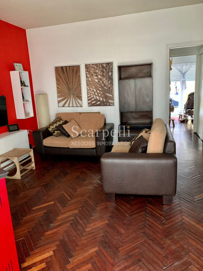 Apartamento ID.38992 - Propiedad horizontal en planta baja con patio y garage ideal Renta dentro del Pocitos mas luminoso y despejado a mts. de la Rambla