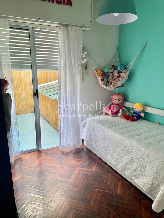 Apartamento ID.38992 - Propiedad horizontal en planta baja con patio y garage ideal Renta dentro del Pocitos mas luminoso y despejado a mts. de la Rambla